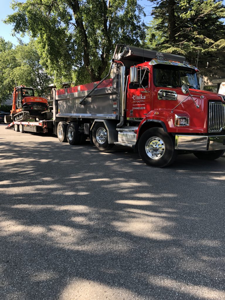 équipement utilisé pour le remplacement entrée d'eau a montréal